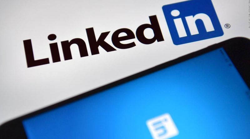 LinkedIn eliminará cuentas falsas de su plataforma