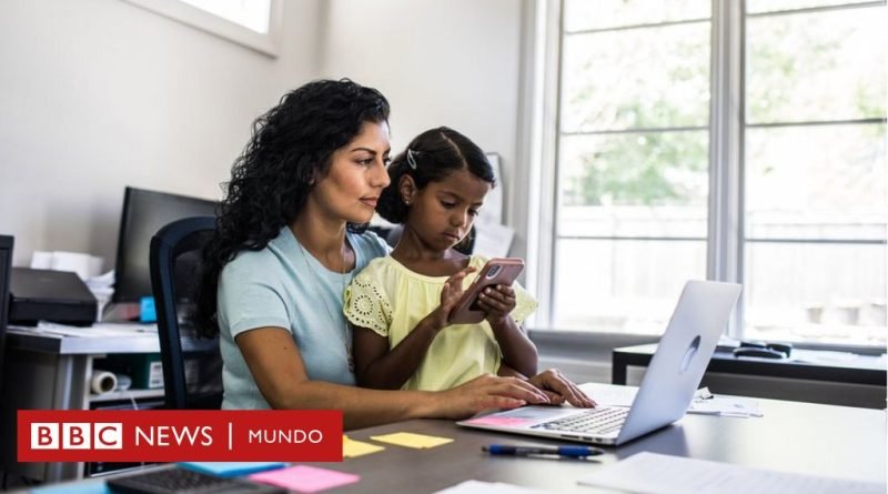 El lado negativo de ser tu propia jefa - BBC News Mundo