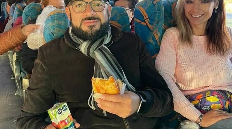 Simpatizantes de Morena participaron en la marcha convocada por AMLO