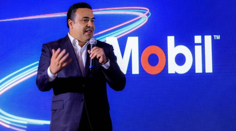 Celebran 5 años de Mobil Combustible en México