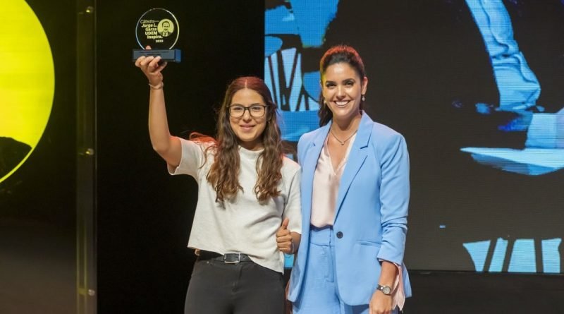 Rocío Cantú Leos Premio de la Cátedra Jorge L. Garza UDEM Inspira 2022