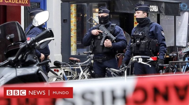 Un tiroteo en el centro de París deja al menos 3 muertos y varios heridos - BBC News Mundo