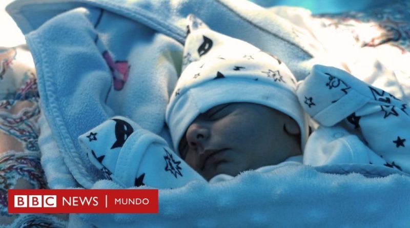 Cómo sobreviví al terremoto enterrada viva con mi bebé de 10 días durante más de 90 horas - BBC News Mundo