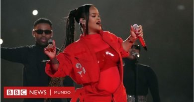 Super Bowl: el espectacular regreso de Rihanna en el que reveló su embarazo - BBC News Mundo