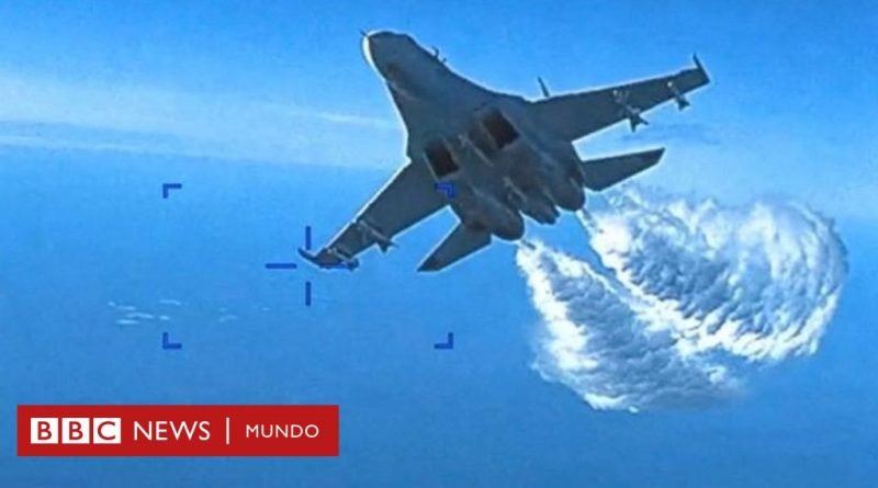 El video de EE.UU. que muestra el momento del choque entre su dron Reaper y un avión militar ruso - BBC News Mundo