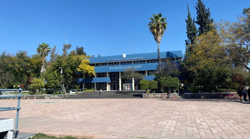 Regresa a clases presenciales Facultad de Ciencias Políticas de la UAQ