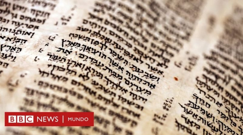 Qué es el Códex Sasson, el texto bíblico que se convirtió en el manuscrito más valioso de la historia al ser vendido por US$38 millones - BBC News Mundo