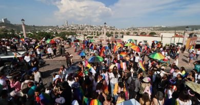 Inicia marcha de la comunidad LGBT+