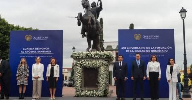 Encabeza Nava guardia de honor a Santiago Apóstol