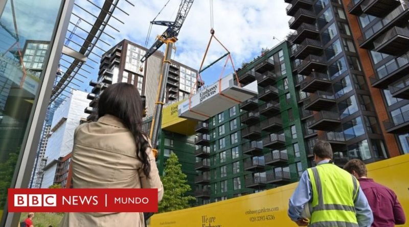 Leasehold, el sistema “feudal” por el que millones de personas en Inglaterra no son propietarias del terreno en el que están sus casas - BBC News Mundo