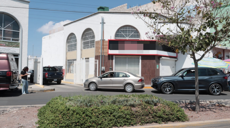 Detectan y suspenden 20 estacionamientos ilegales