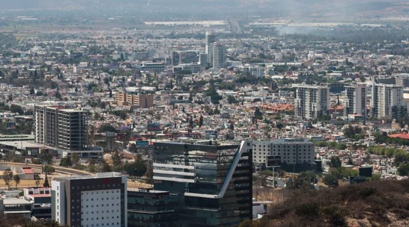Ingresan a Querétaro 102 mil 246 extranjeros