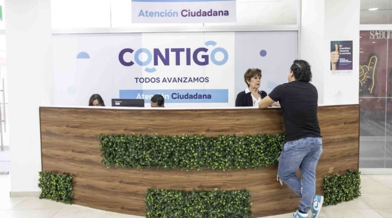 Mauricio Kuri supervisa el funcionamiento de las oficinas del Centro Estatal de Atención Ciudadana