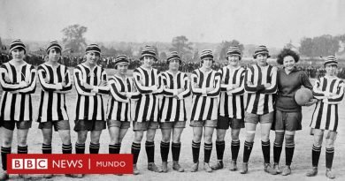 Mundial Femenino: los 1.000 goles de Lily Parr y las mujeres “municioneras” que mantuvieron viva la pasión del fútbol durante la Primera Guerra Mundial - BBC News Mundo