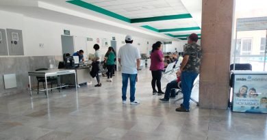 Deja IMSS a pacientes esperando atención