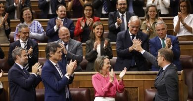 Feijóo logra la aprobación de los duros del PP con su defensa de la investidura y unifica las filas del partido