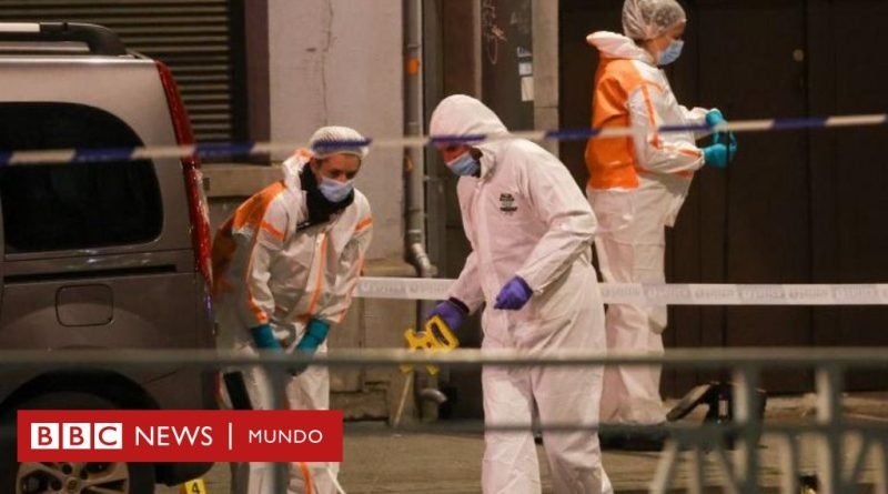 Atentado en Bruselas: un hombre armado mata a dos ciudadanos suecos en pleno centro de la capital belga y es abatido por la policía  - BBC News Mundo