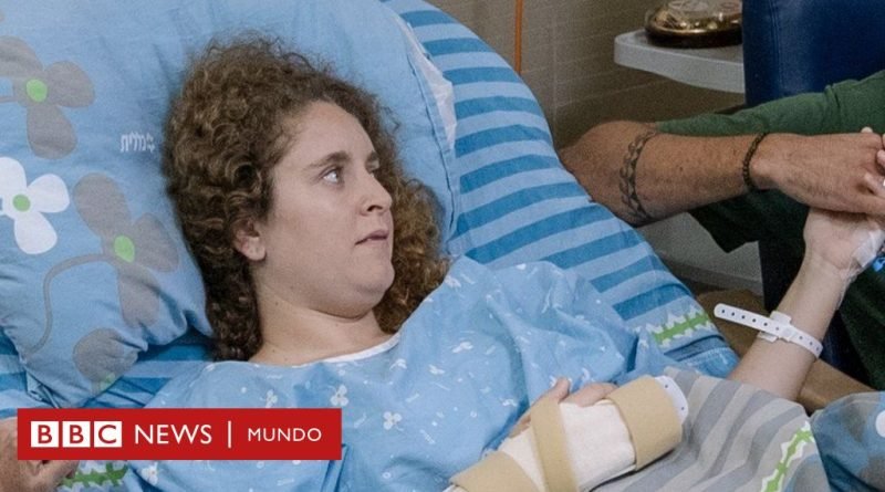 Guerra Israel - Hamás: cómo un padre salvó a su hija, a la que  no veía desde hacía seis años, en medio de la masacre en el kibutz de Kfar Aza - BBC News Mundo