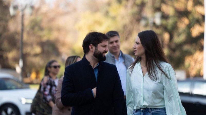 El presidente de Chile, Gabriel Boric, confirma el fin de su relación con Irina Karamanos: “Ninguno de los dos tiene otras parejas”