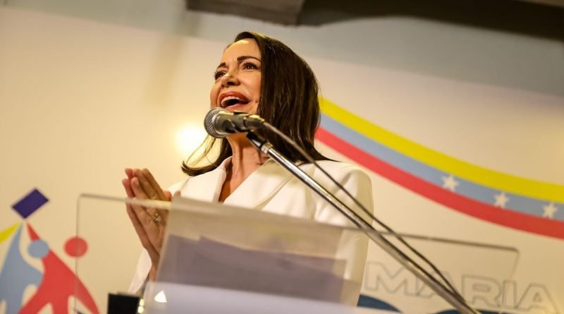 El chavismo compra tiempo para gestionar las inhabilitaciones políticas