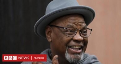 Glynn Simmons: el estadounidense liberado tras pasar 48 años en la cárcel por un asesinato que no cometió - BBC News Mundo