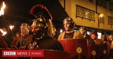 La ciudad que todavía celebra las Saturnales, la fiesta romana de hace más de 2.000 años que antecedió a la Navidad - BBC News Mundo