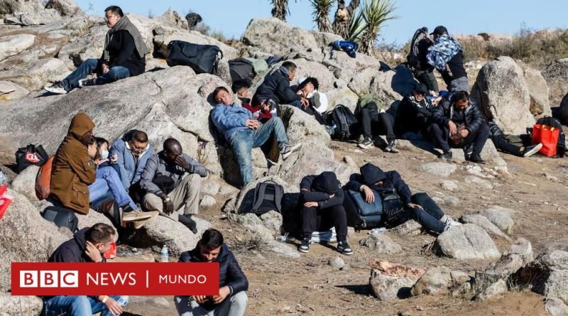 Migrantes en Estados Unidos: el inhóspito desierto en California en el que las autoridades abandonan a los que consiguen cruzar la frontera - BBC News Mundo