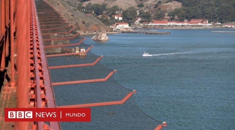 La red para evitar suicidios que finalmente fue instalada en el icónico Golden Gate de San Francisco - BBC News Mundo