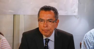 Carece Nicolás Rico de cédula de abogado: es exfuncionario de Morena