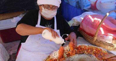 Doña Ceci, guardiana de la receta del auténtico guajolote