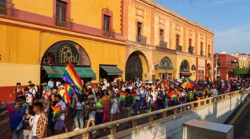 Esperan más de 14 mil personas en marcha LGBT+ en Querétaro