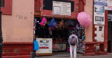 Comerciantes del centro se apegarán a normatividad para regular imagen urbana