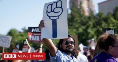 Disney: los trabajadores que se ven obligados a vivir en autos o moteles - BBC News Mundo