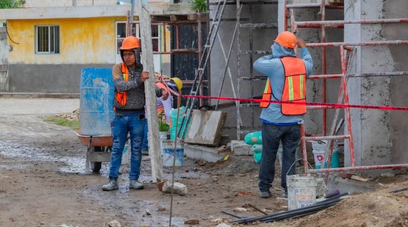 Kuri inyecta mil 108 mdp en obra para San Juan del Río