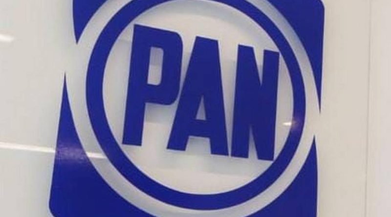 Piden mujeres alternancia al frente del PAN