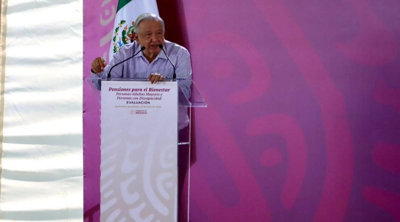 Repartió AMLO 7 veces más dinero que Peña