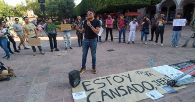 Exigen reducción de la jornada laboral