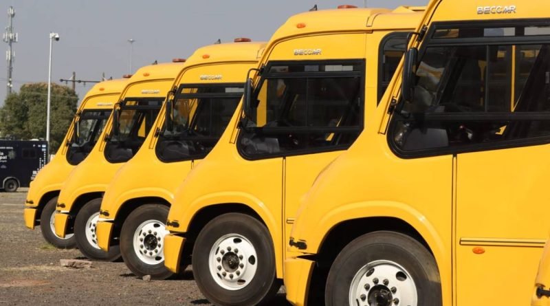 Usan 10 mil 600 alumnos transporte escolar gratis 