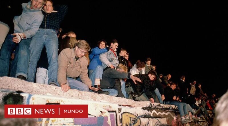Muro de Berlín: por qué cayó hace 35 años y cómo su desaparición cambió el mundo - BBC News Mundo
