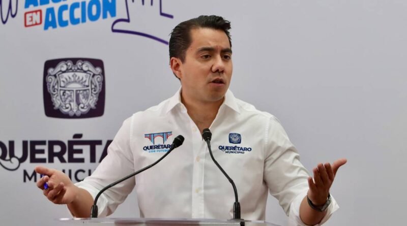 Asegura Macías que está abierto al diálogo con comerciantes ambulantes