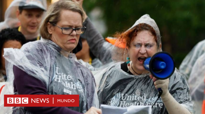 Brian Thompson: cómo el asesinato en Nueva York del director de la mayor aseguradora de EE.UU. revela la ira de muchos ciudadanos contra el sistema de salud privado - BBC News Mundo