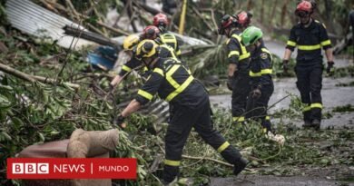 Ciclón Chido: las imágenes de la enorme destrucción que la tormenta dejó en Mayotte, el territorio más pobre de Francia - BBC News Mundo