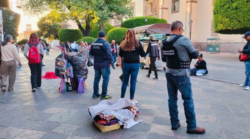 Retiran del Centro a nuevos ambulantes