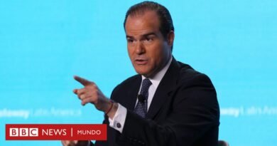 Quién es Mauricio Claver-Carone, el elegido por Trump para 