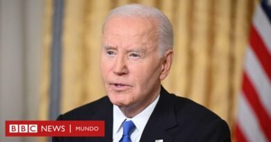 Trump revoca las autorizaciones de seguridad de Biden, como este hizo hace 4 años - BBC News Mundo