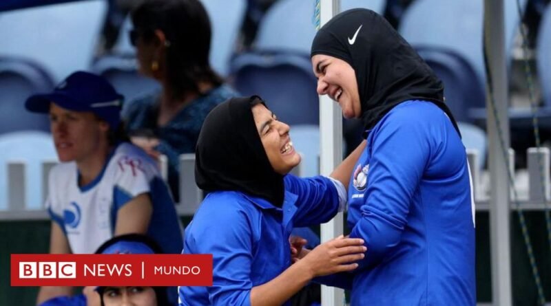 El equipo de mujeres afganas que protagonizó una espectacular fuga del Talibán - BBC News Mundo