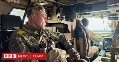 Las conversaciones de paz ocurren en un universo paralelo, dicen los soldados en el frente de combate en Ucrania - BBC News Mundo