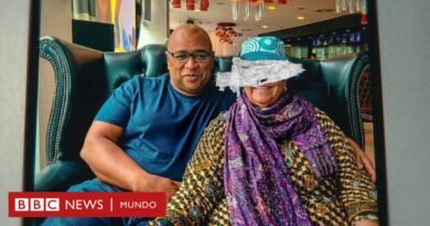 La mujer de 84 años detenida por fraude después de que un documental de Netflix revelara sus increíbles estafas - BBC News Mundo