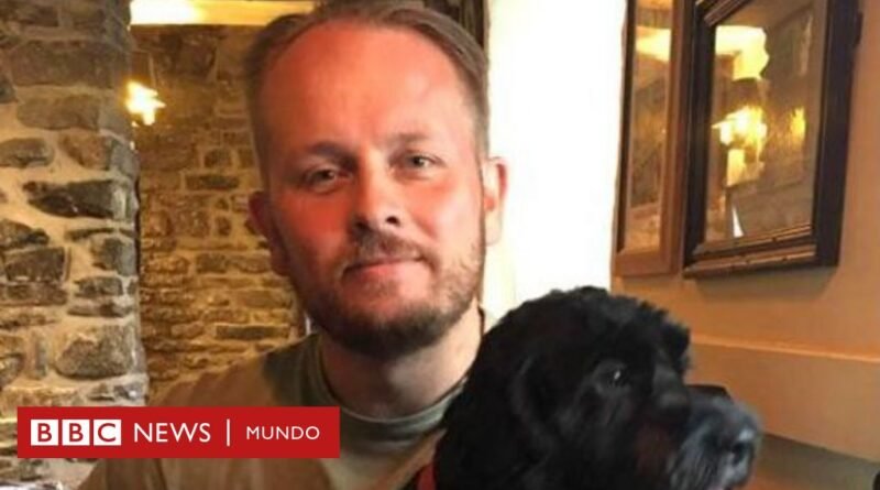 La sorpresa de un británico al ver que EE.UU. usa su tatuaje para identificar a miembros de la banda criminal venezolana Tren de Aragua - BBC News Mundo