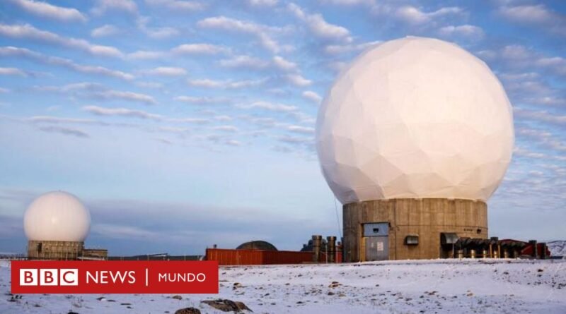 Pituffik, la estratégica base militar de Estados Unidos en Groenlandia en el centro de la polémica visita del vicepresidente JD Vance y su esposa - BBC News Mundo